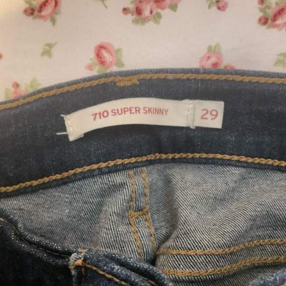 Vintage Skinny Levi's Coquette Jeans - Picture 4 of 4